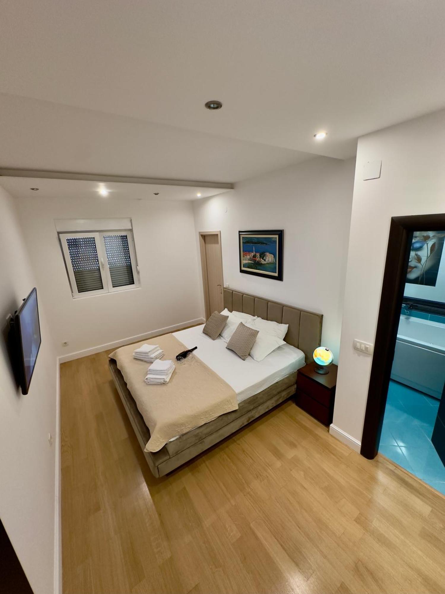 Lux Superior Apartment 120M2 In Heart Of Μπούντβα Εξωτερικό φωτογραφία