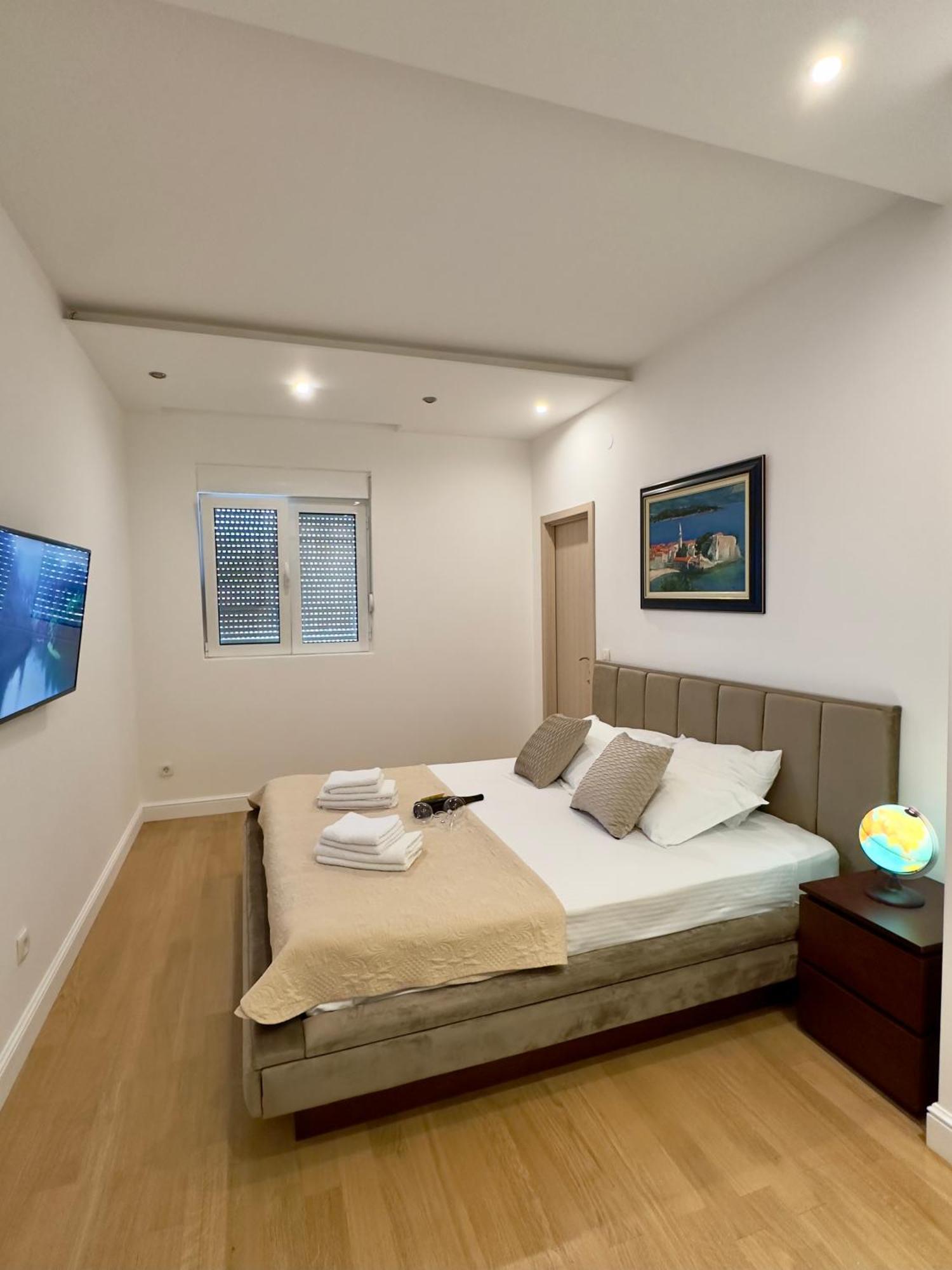 Lux Superior Apartment 120M2 In Heart Of Μπούντβα Εξωτερικό φωτογραφία