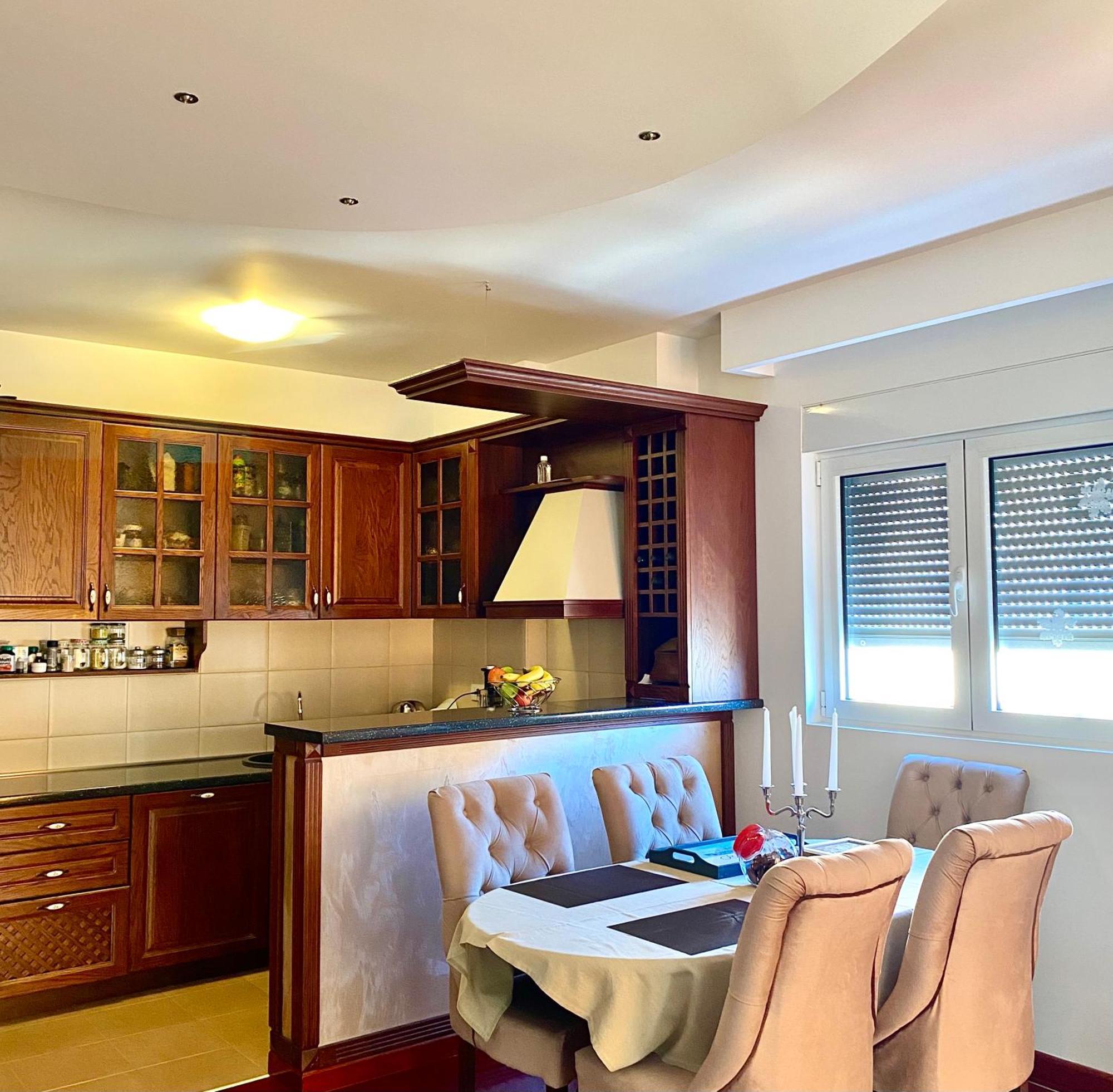 Lux Superior Apartment 120M2 In Heart Of Μπούντβα Εξωτερικό φωτογραφία